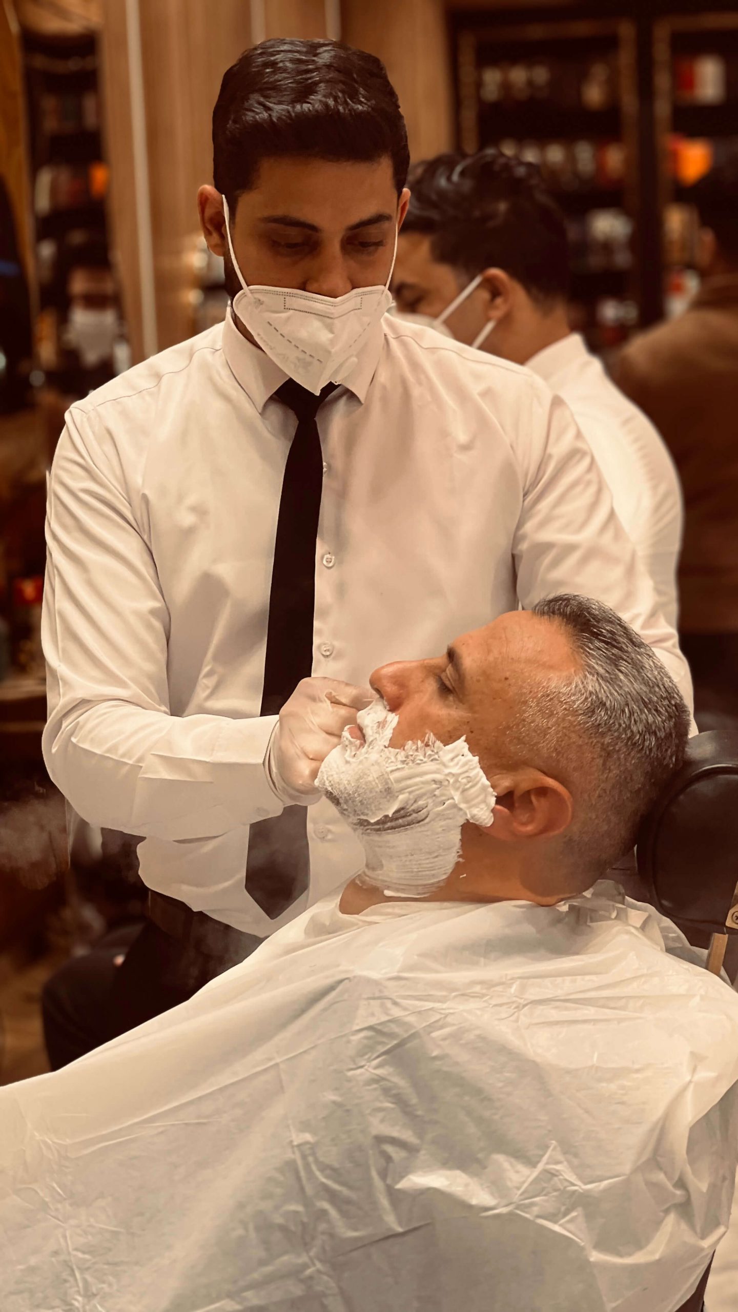barber shaving Cairo
