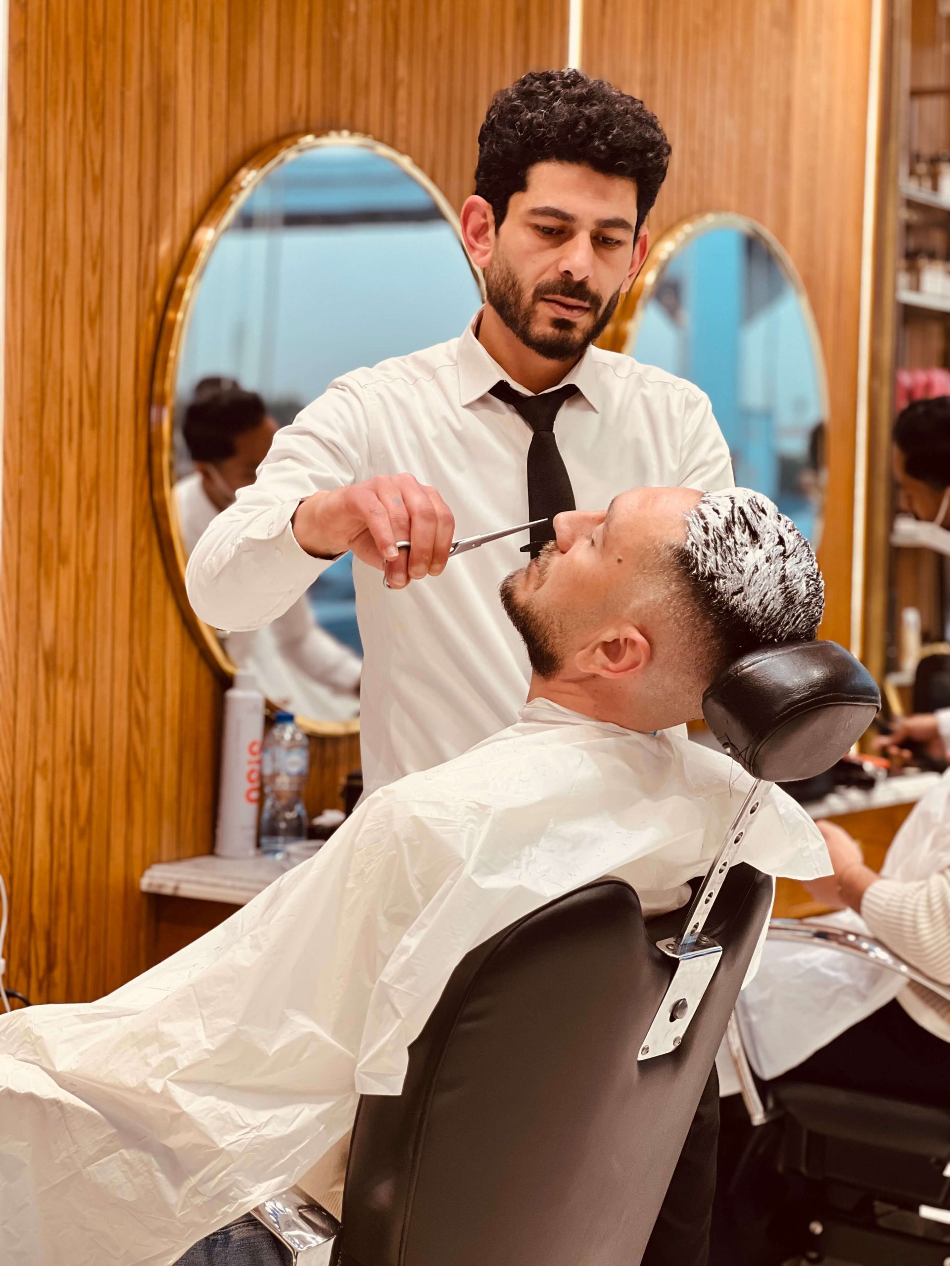 How to Choose the Best Barber in Egypt: 7 Things to Look For